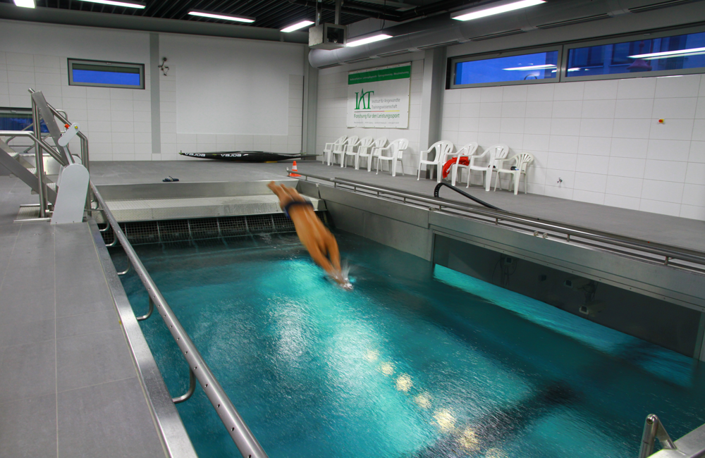 Swimming Flume At The Iat Leipzig Tz Leipzig En